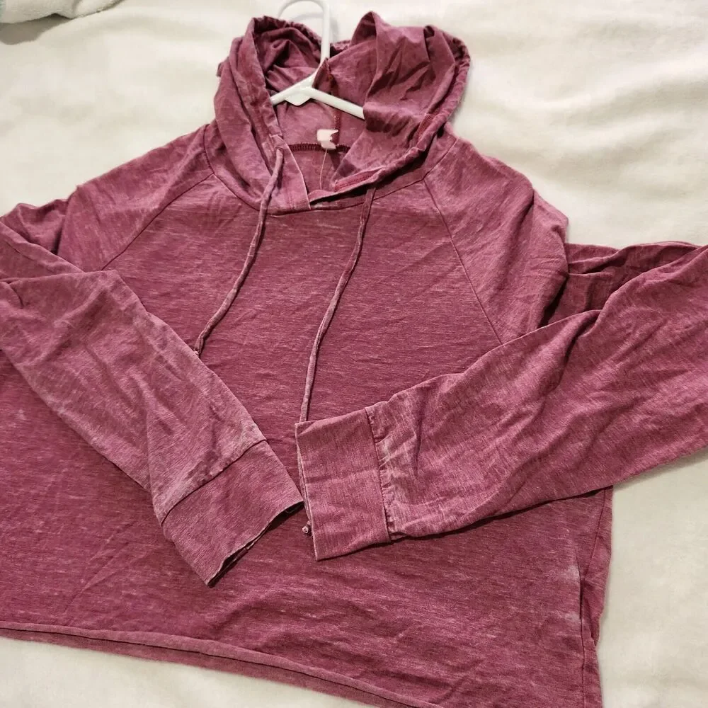 Ever Hottie Cropped Top Hoodie In Size Large Cranberry Color Lightweight.  New
